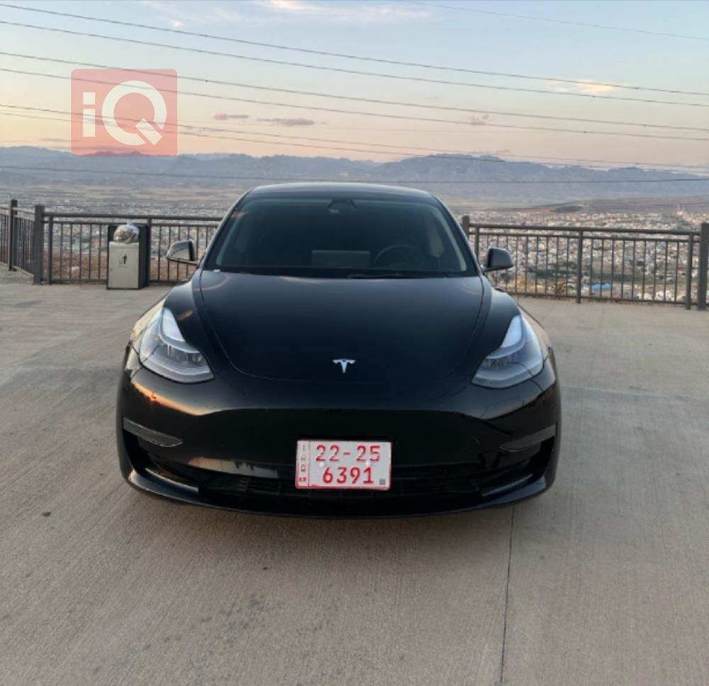 تێسلا مۆدێل 3